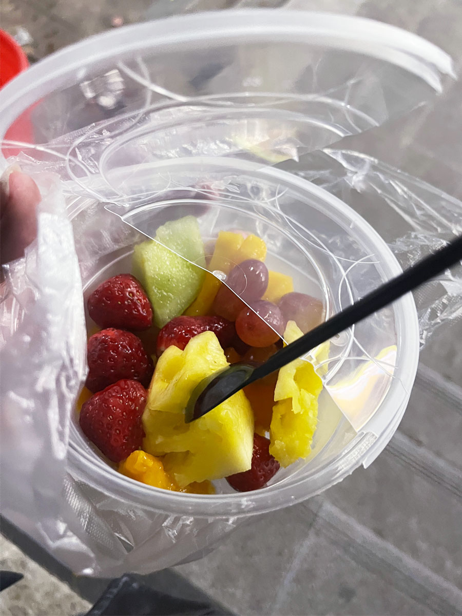 五块钱一碗的水果