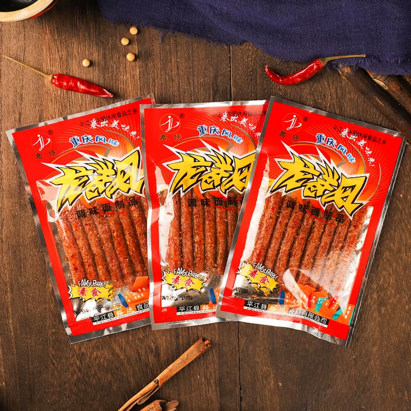 君仔龙卷风辣条