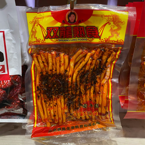 贵州特产双龙熟食辣条 素牛筋218克装