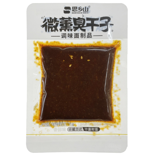 思乡山微薰臭干子辣条（香辣味）